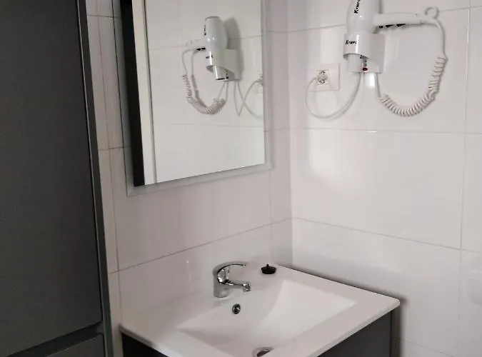 Aguazul 112, 118, 202, 216 Apartamento